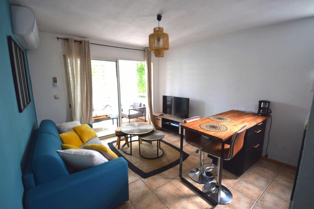 La Bulle Bleue - Coeur De St Gilles Les Bains Appartement Filaos Buitenkant foto